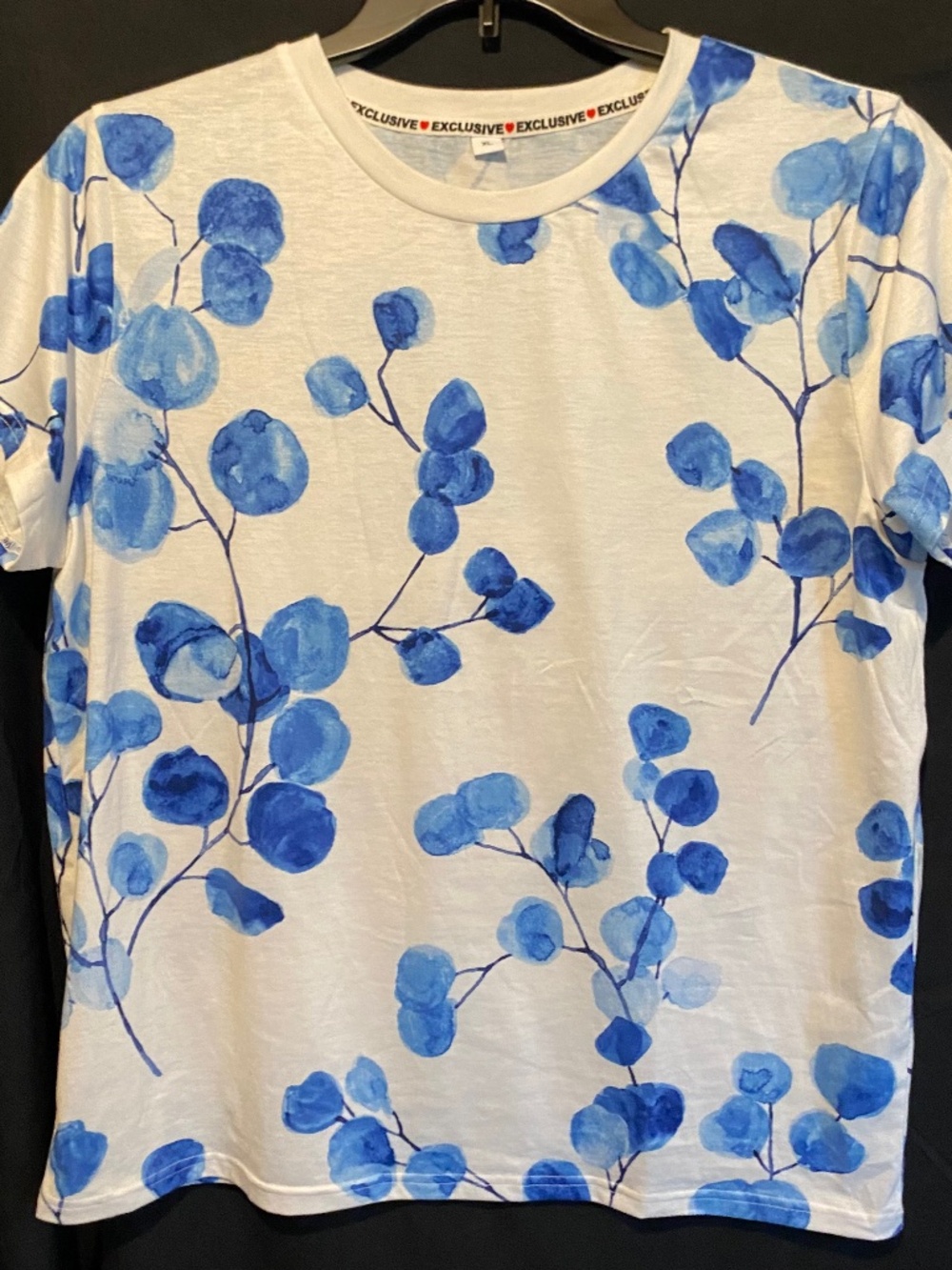 Blue flower women’s top